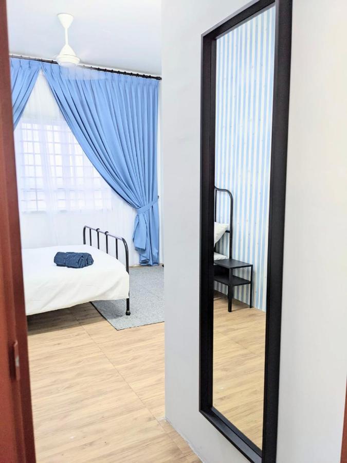 Looking For... A Staycation Kuala Terengganu Extérieur photo